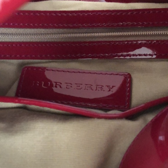 BURBERRY BROOKE NOVA CHECK PATENT LEATHER CANVAS HOBO SHOULDER BAG - Picture 13 of 15